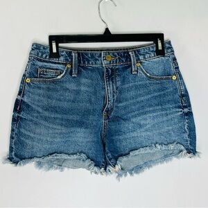 Universal Thread High Rise Shortie Size 6/28 Cut Off Denim Shorts